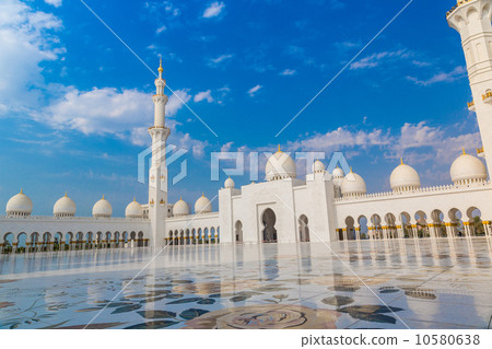 Abu Dhabi Sheikh Zayed White Mosque Abu Dhabi Sheikh Zayed White Mosque 10580638