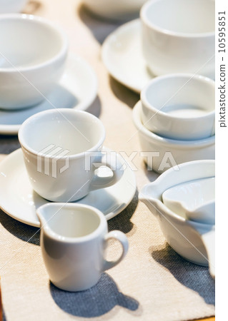 ceramic dishes ceramic dishes 10595851