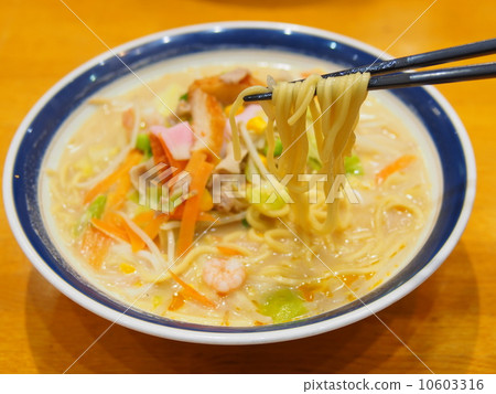 Nagasaki specialty "Nagasaki Champa" 10603316