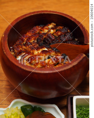 Nagoya specialty "Hibumubushi" 10604014