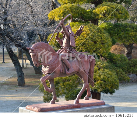Chivalry Tsuneo騎兵戰士的青銅雕像（千葉縣千葉市） 10613235