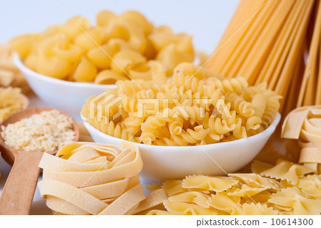 Pasta 10614300