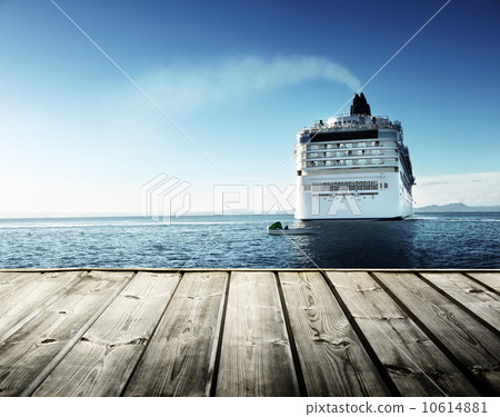 Caribbean sea and cruise ship and wood pier 10614881