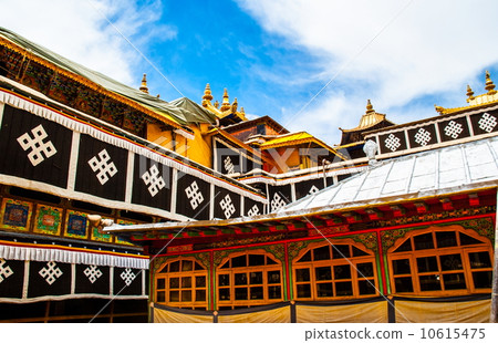 Tibet scene- Potala Palace Tibet scene- Potala Palace 10615475