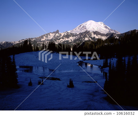 雷尼爾山 10616032