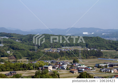 View of the remains of Hideyoshi's main camp at Hirayama from Jigenjiyama Castle in Miki City 10616423