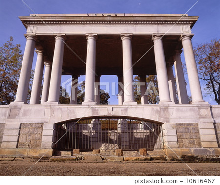 Monument of Plymouth Rock 10616467