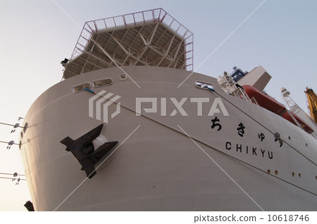 CHIKYU (Deep Earth Exploration Ship) CHIKYU (Deep Earth Exploration Ship) 10618746