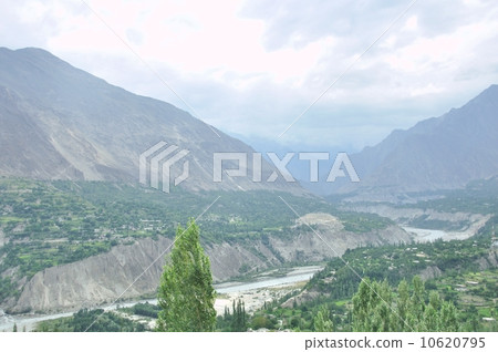 Hunza Valley，吉爾吉特，巴基斯坦 10620795