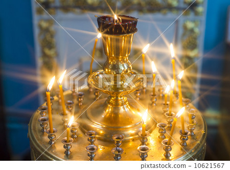 Candles in the church 10621567