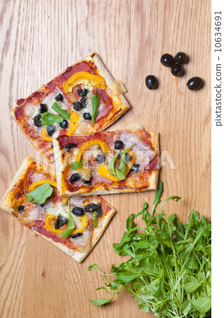 Puff pastry cake, top view Puff pastry cake, top view 10634691