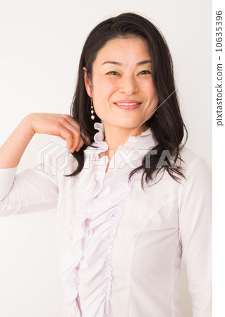 Middle-aged female 10635396