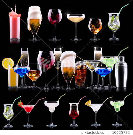 different alcohol drinks set different alcohol drinks set 10635723