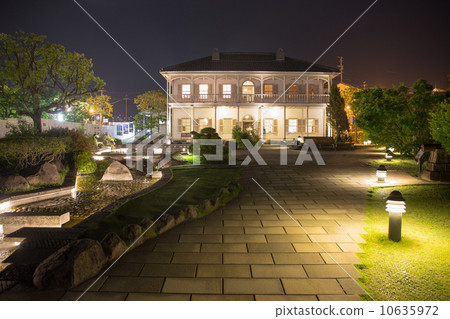 格洛弗花園舊三菱第二碼頭房子亮起 10635972