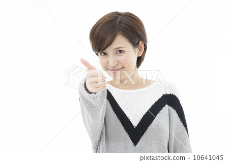 年輕的女士 年輕的女士 10641045