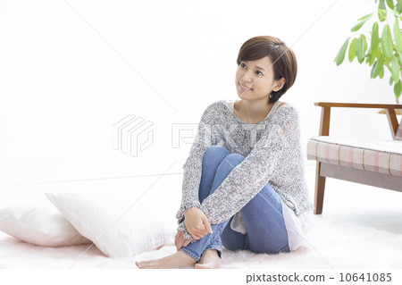 年輕的女士 10641085