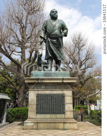 Takamori Saigo at Ueno Park 10641517