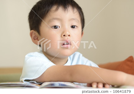 一個孩子 一個孩子 10641879