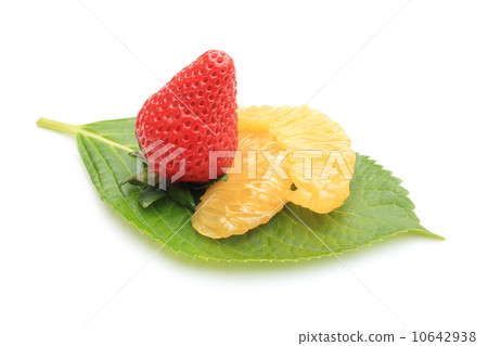 Strawberry  10642938