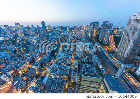 Tokyo Twilight 10644009