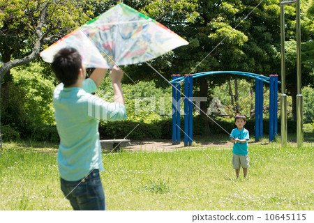 公園家庭 10645115