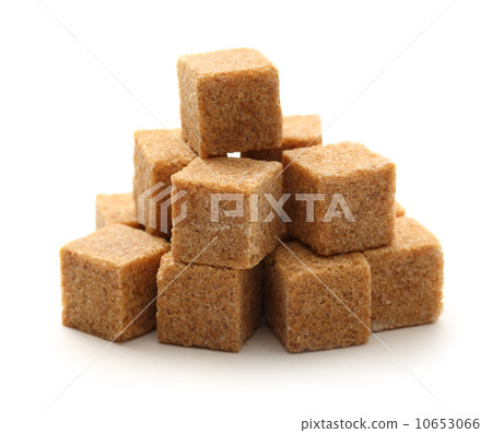 Cane sugar cubes 10653066