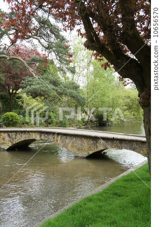 Bourton on the water Bourton on the water 10656570