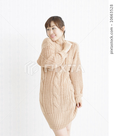 年輕的女士 10663528