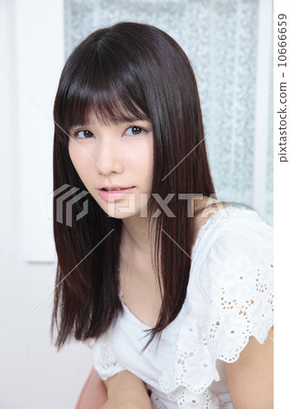 年輕女士的髮型 年輕女士的髮型 10666659