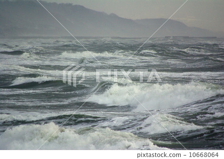 Stormy Sea Stormy Sea 10668064
