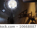 Inside the Leaning Tower of Pisa 10668887