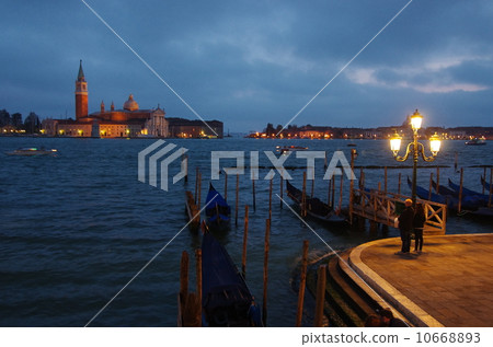 在威尼斯的夜晚 在威尼斯的夜晚 10668893