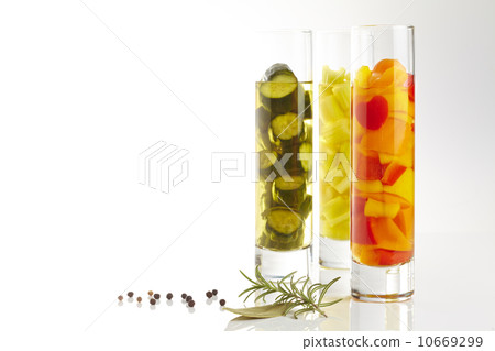 泡菜喜歡雞尾酒 10669299