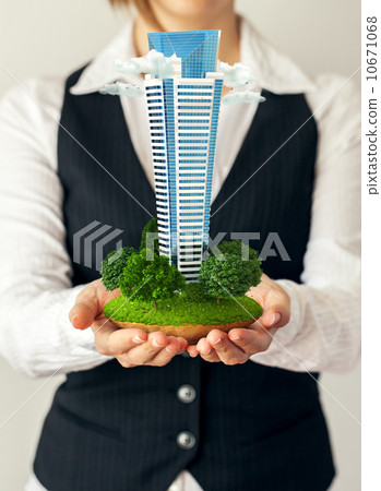 skyscraper 10671068