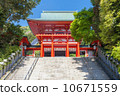 The gates of Omi Jingu Shrine 10671559