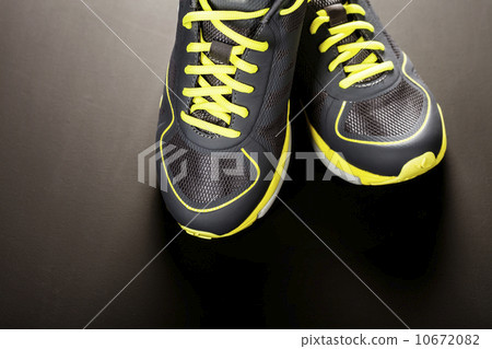 Sport shoes 10672082