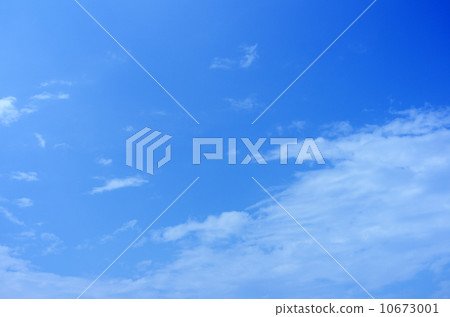 Ukifumo and blue sky 10673001