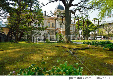 Former Iwasaki mansion garden / western style building Former Iwasaki mansion garden / western style building 10674405