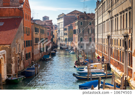 Venice 10674503