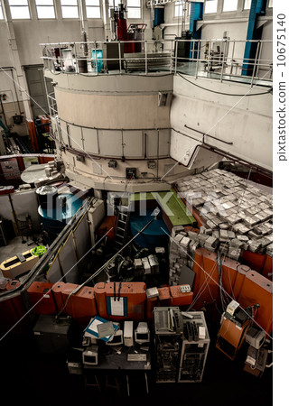 Nuclear reactor in a science institute 10675140