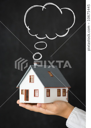 Smart home in hand Smart home in hand 10675445