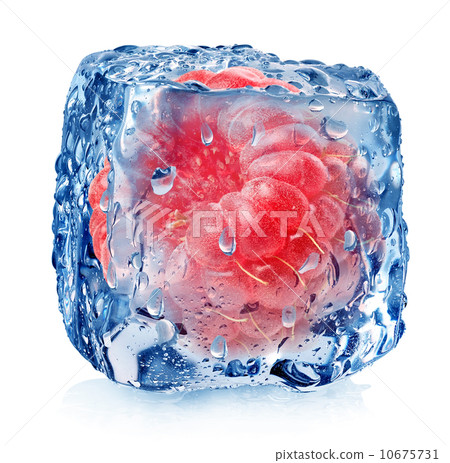 Frozen raspberries isolated Frozen raspberries isolated 10675731