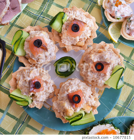 Christmas starter platter with appetizers. 10677815