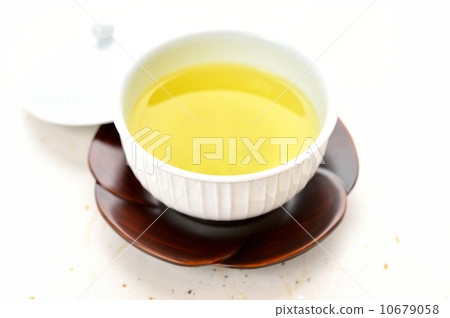 Image of new tea (green tea). 10679058