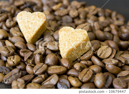 coffee beans, sugar hearts 10679447