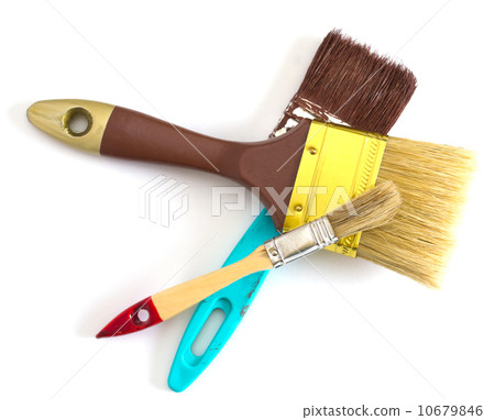 three paint brushes isolated on white 10679846