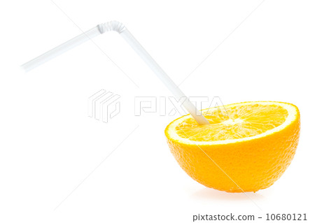 Fresh oranges isolated on white background 10680121