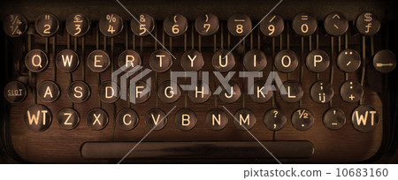 Close up of a dirty vintage typewriter Close up of a dirty vintage typewriter 10683160