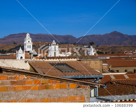 White towers of Sucre White towers of Sucre 10688399