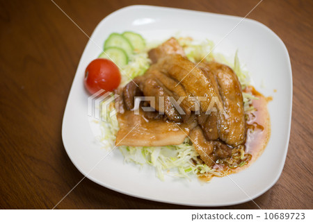 豬肉燃燒 10689723